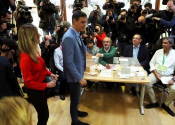 Ισπανία εκλογές: Οι Σοσιαλιστές του Σάντσεθ νικητές χωρίς αυτοδυναμία