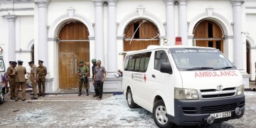 Σρι Λάνκα: Ματωμένο Πάσχα Καθολικών με δεκάδες νεκρούς και εκατοντάδες τραυματίες από εκρήξεις σε εκκλησίες και ξενοδοχεία