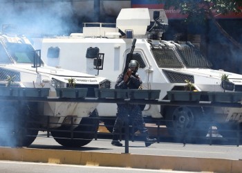 Έκρυθμη κατάσταση στη Βενεζουέλα μετά το κάλεσμα Γκουαϊδό για «εξέγερση»