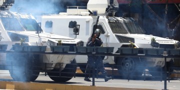 Έκρυθμη κατάσταση στη Βενεζουέλα μετά το κάλεσμα Γκουαϊδό για «εξέγερση»