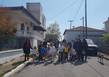 Τα κάλαντα των Βαΐων έψαλαν και φέτος στο Θρυλόριο Κομοτηνής (βίντεο)