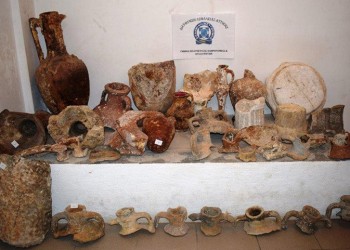 Σύλληψη 65χρονου για παράνομη κατοχή αρχαίων κινητών μνημείων