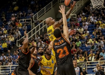 Μπάσκετ-Α1 ανδρών: ΑΕΚ - Προμηθέας Πάτρας 83-82