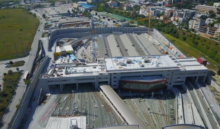 Στη Θεσσαλονίκη τα πρώτα βαγόνια του μετρό
