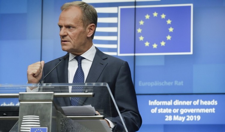 Ισπανία: Το Ευρωκοινοβούλιο απαγόρευσε την είσοδο σε Πουτζδεμόν και Κομίν