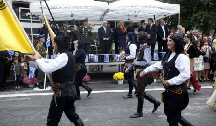Παυλόπουλος για τη Γενοκτονία των Ποντίων: Οι θύτες να εκφράσουν «μια ειλικρινή συγγνώμη»