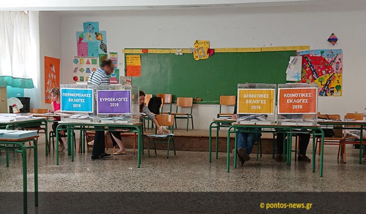 Πρωτοφανής αποχή σε περιφερειακές και δημοτικές εκλογές