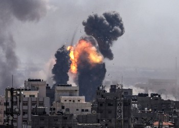 Γάζα: Μπαράζ ρουκετών και αεροπορικών επιδρομών