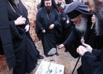 Μπήκε ο θεμέλιος λίθος για το «Ιωνικό Κέντρο» στη Νέα Ιωνία (φωτο)