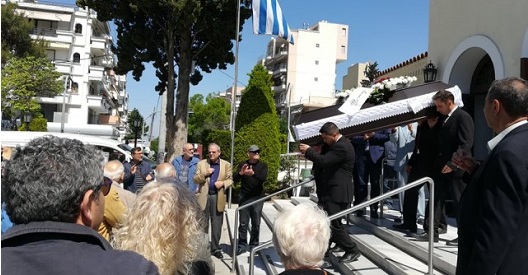 Το «τελευταίο αντίο» στον θρύλο του Απόλλωνα Καλαμαριάς Γιώτη Κυπριανίδη