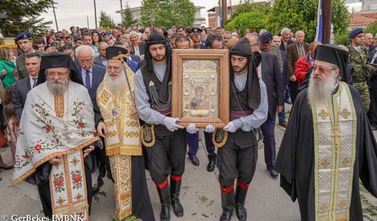 Η Λεβαία υποδέχθηκε την εικόνα της Παναγίας Σουμελά με τιμές αρχηγού κράτους (βίντεο)