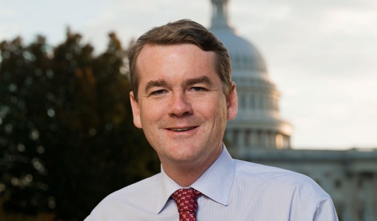 ΗΠΑ: Ο γερουσιαστής Μάικλ Μπένετ 21ος υποψήφιος για το χρίσμα των Δημοκρατικών