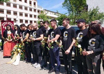 Μόναχο: Κρήτες και Πόντιοι τίμησαν μαζί τη Γενοκτονία και τη Μάχη της Κρήτης (βίντεο)