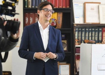 Μικρό προβάδισμα για τον «εκλεκτό» του Ζάεφ Στέβο Πενταρόφσκι