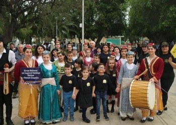 Οι Πόντιοι Κύπρου στήνουν περίπτερο στο Δημαρχείο Λευκωσίας για τα 100 χρόνια από τη Γενοκτονία των Ποντίων