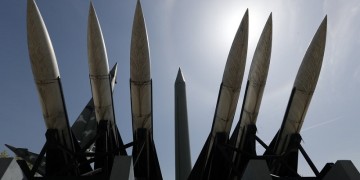 «Στο υψηλότερο επίπεδo μετά τον Β΄ ΠΠ ο κίνδυνος ενός πυρηνικού πολέμου»