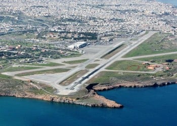 Ηράκλειο: Στις φλόγες κινητήρας αεροσκάφους στο «Ν. Καζαντζάκης»