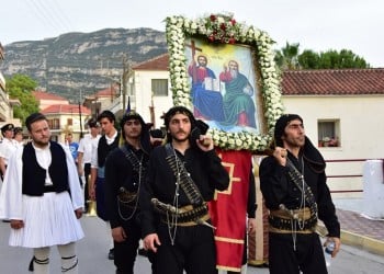 Αργία Αγίου Πνεύματος 2019: Πότε πέφτει και για ποιους ισχύει
