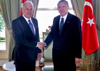 Μεταναστευτικό και ευρωτουρκικές σχέσεις συζήτησαν Αβραμόπουλος - Ερντογάν