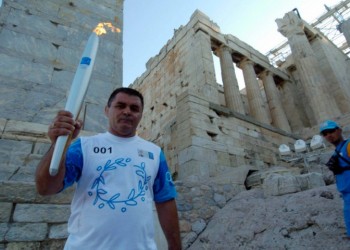 Αύριο η κηδεία του Μπάμπη Χολίδη