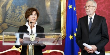 Αυστρία: Ορκίζεται η νέα κυβέρνηση μετά το σκάνδαλο της Ίμπιζα