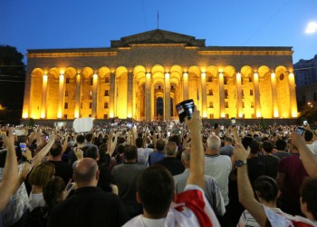 Γεωργία: Νέες διαδηλώσεις με αίτημα να γίνουν πρόωρες εκλογές