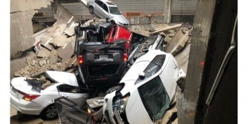 Απίστευτο: Κατέρρευσε γερανός πάνω σε πολυκατοικία στο Τέξας (βίντεο)