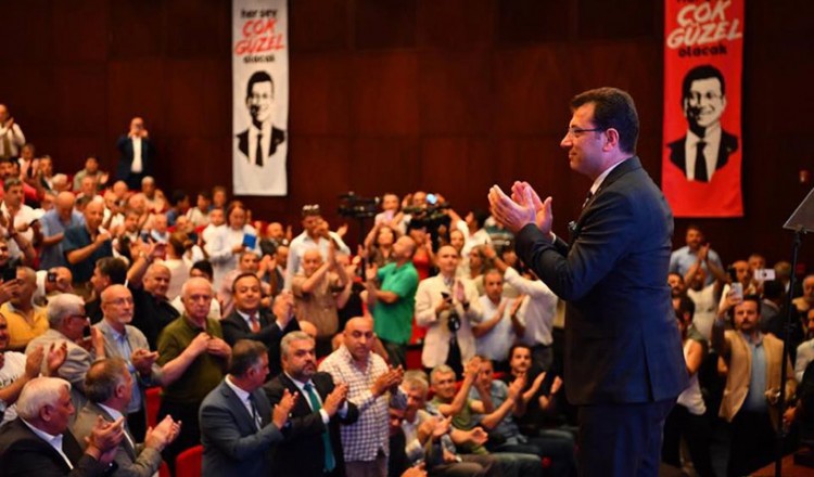 Ποια στοιχεία του «άσημου» Ιμάμογλου από την Τραπεζούντα τον εκτόξευσαν στις δημοτικές εκλογές