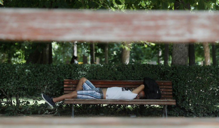 Καύσωνας στην Ευρώπη: Ανεβαίνει κι άλλο η θερμοκρασία