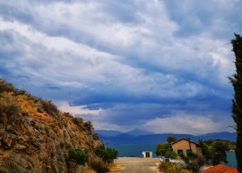 Μικρή βελτίωση του καιρού σήμερα 4