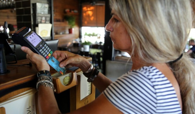 Τι αλλάζει στη φορολοταρία του υπουργείου Οικονομικών