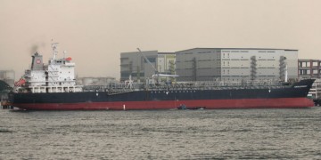 Κόλπος Ομάν επιθέσεις: Το ένα από τα τάνκερ κατευθύνεται σε λιμάνι των ΗΑΕ