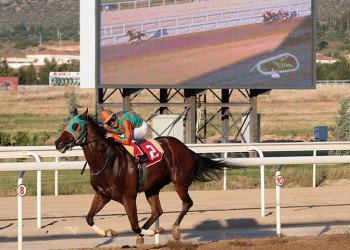 Markopoulo Park: Koύρσες που έκοβαν την ανάσα και ρεκόρ πίστας (βίντεο)