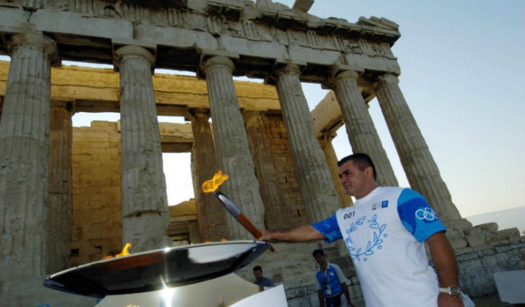 Πέθανε ο Μπάμπης Χολίδης