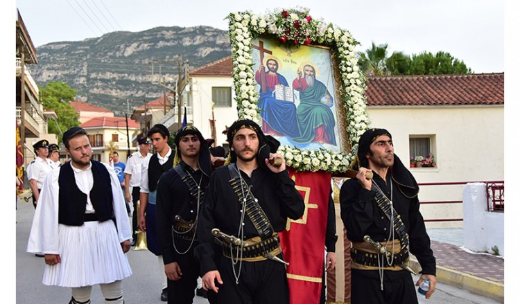 Δευτέρα του Αγίου Πνεύματος: Έθιμα και παραδόσεις