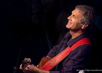 Ο Γιώργος Νταλάρας φέρνει τη Σμύρνη στο Ηρώδειο