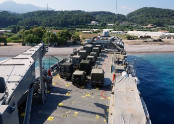 Διαψεύδει το ΥΠΕΘΑ τα περί μεταφοράς στρατευμάτων στο ανατολικό Αιγαίο