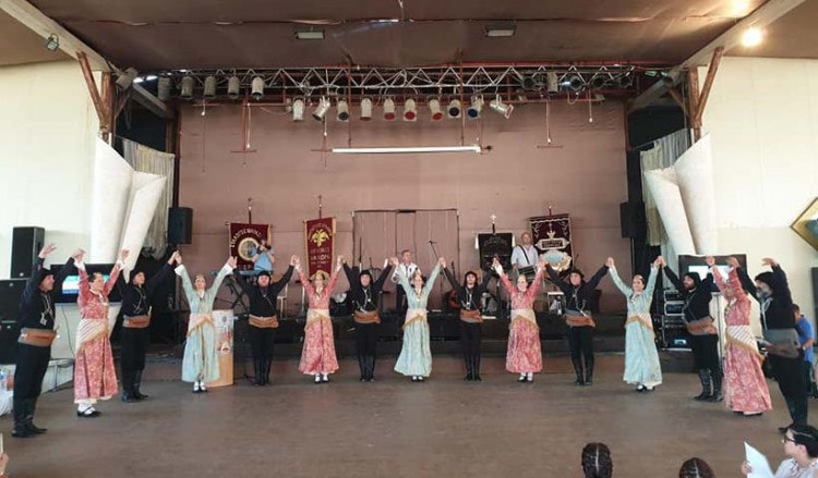 Πόντος, Μικρασία, Θράκη και Κρήτη έγιναν ένα στο 2ο Συναπάντημα Πολιτισμού στην Κατερίνη (βίντεο)