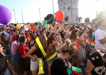 Με ένα μεγάλο πάρτι ολοκληρώθηκε η παρέλαση του 8ου Thessaloniki Pride
