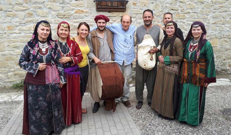 Ένα με «Το κόκκινο ποτάμι» έγιναν αρκετοί Πόντιοι στα Τρίκαλα