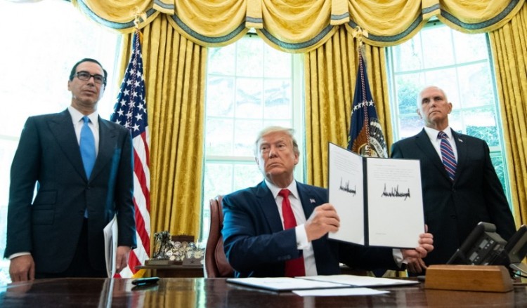 Στα άκρα οι σχέσεις ΗΠΑ-Ιράν μετά και τις νέες αμερικανικές κυρώσεις