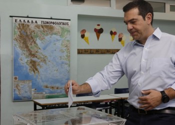 Τσίπρας: Καλούμε τους πολίτες να επιλέξουν προοδευτικούς υποψήφιους δημάρχους και περιφερειάρχες