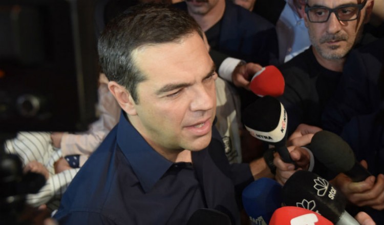 Τσίπρας προς νικητές εκλογών: Να κάνετε καλύτερες πόλεις και τοπικές κοινωνίες