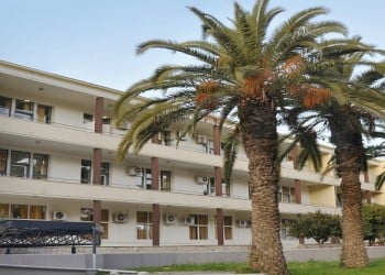 Οικογενειακή τραγωδία στο Ηράκλειο: Γιος επιτέθηκε με μαχαίρι σε μητέρα και αδερφή 2