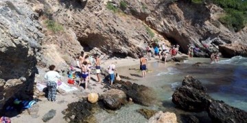 Σεισμός στην Αθήνα: Έκλεισε παραλία στο Πόρτο Ράφτη για προληπτικούς λόγους