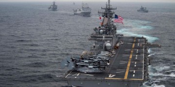 Θρίλερ με την κατάρριψη ιρανικού drone στα Στενά του Ορμούζ