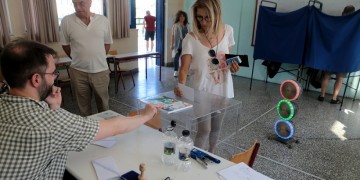 Πουλάκης: Χωρίς προβλήματα η εκλογική διαδικασία