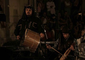 Η Φιλαρμονική «Μάντζαρος» αφιέρωσε σε συναυλία τραγούδι για τα 100 χρόνια από τη Γενοκτονία των Ποντίων (βίντεο)