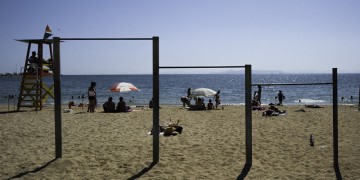 Καιρός: Ο μίνι καύσωνας συνεχίζεται ομαλότερα