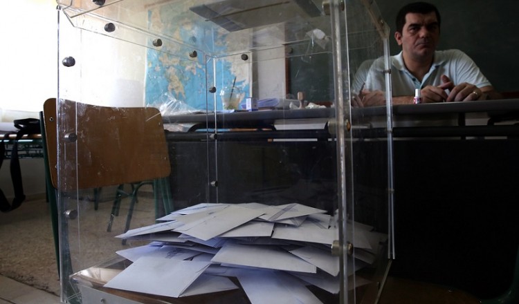 Αποχή 93% στις επαναληπτικές εκλογές στα Εξάρχεια